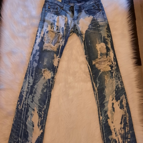 Distressed Machine Splatter Painted Jeans - Picture 8 of 16